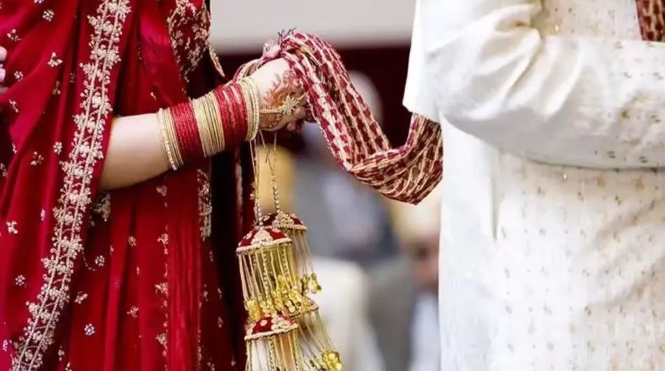 In the greed of grant, marriage ceremonies were organized between brothers and sisters