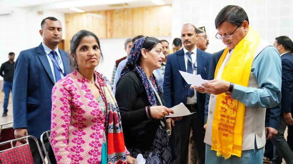 People met CM Pushkar Singh Dhami and expressed their problems