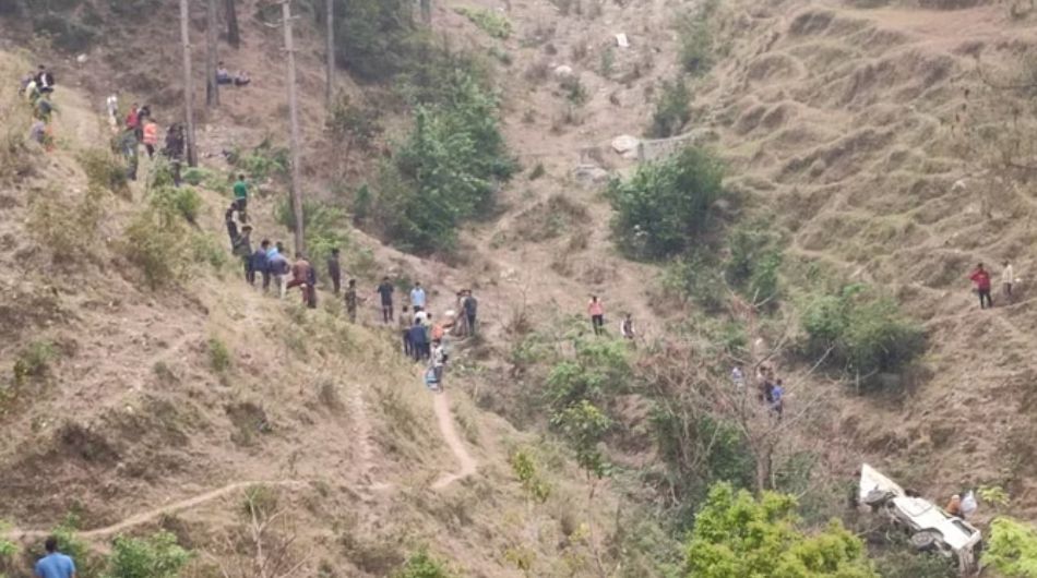 Four people have died after the wedding procession's car fell into a ditch in Pithoragarh