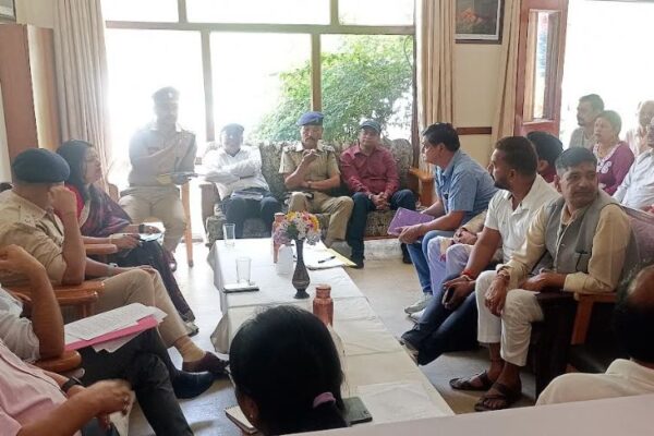 A meeting was held under the chairmanship of DM regarding the preparations for Shravani fair in Jageshwar Dham