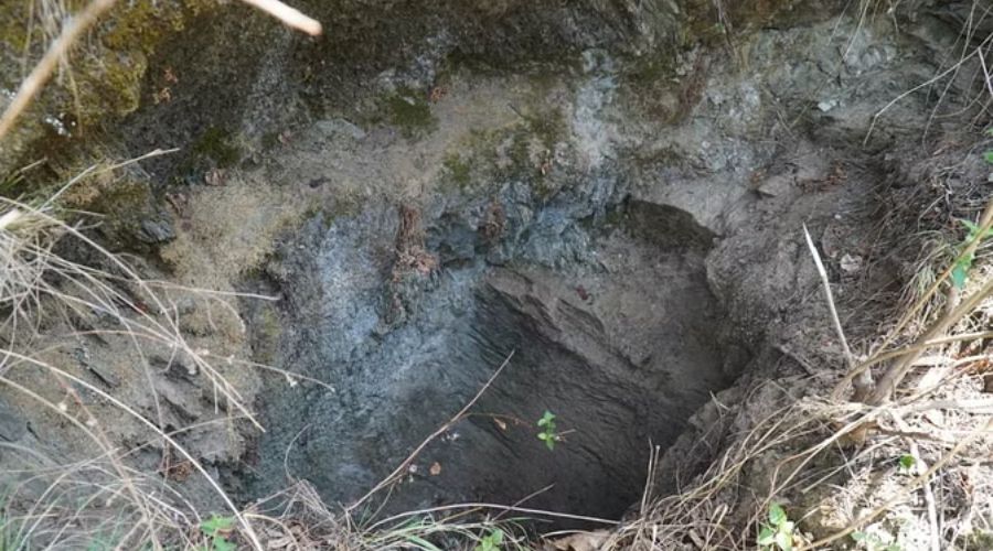 Four ancient tunnels have been found in Devalgarh, Srinagar