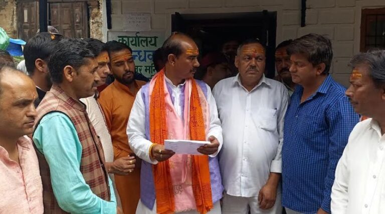 Minister Ajay Tamta reached Jageshwar Dham