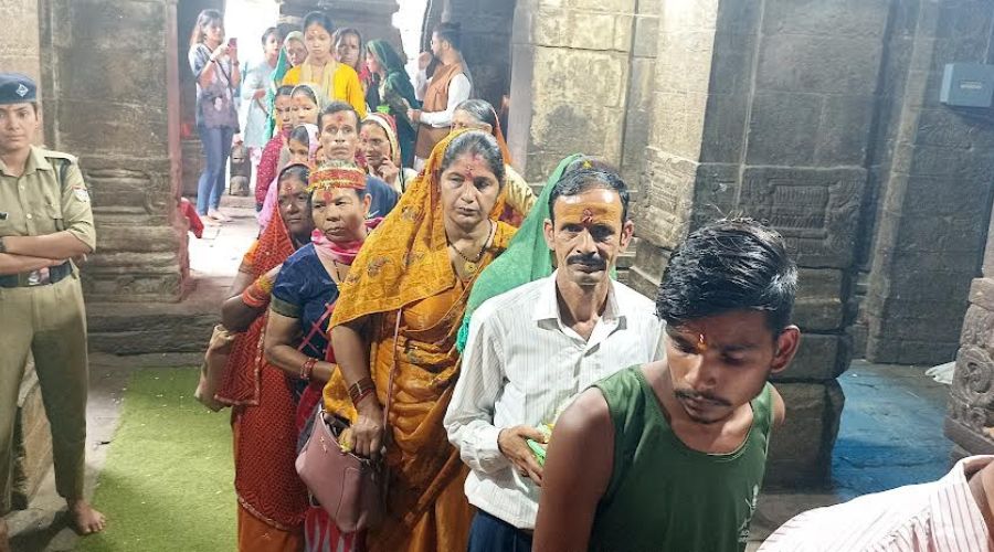 Crowd of devotees is gathering for worship in Jageshwar Dham