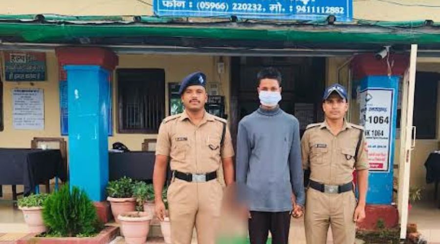 Ranikhet police has arrested POCSO and kidnapping accused