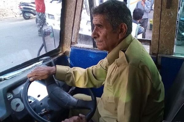 Uniform has been made mandatory for taxi and Kemu bus drivers in Uttarakhand