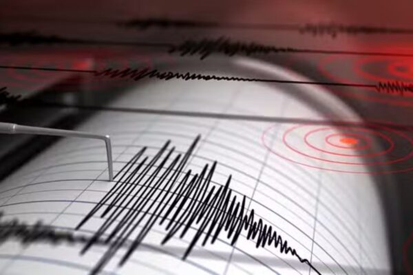 An earthquake of 4.8 magnitude occurred this morning