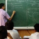 The jobs of 1500 guest teachers are in danger in Uttarakhand