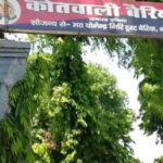 A woman from Bairia police station area of ​​UP has eloped with her nephew due to a love affair