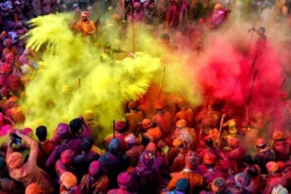 holi festival date 2025