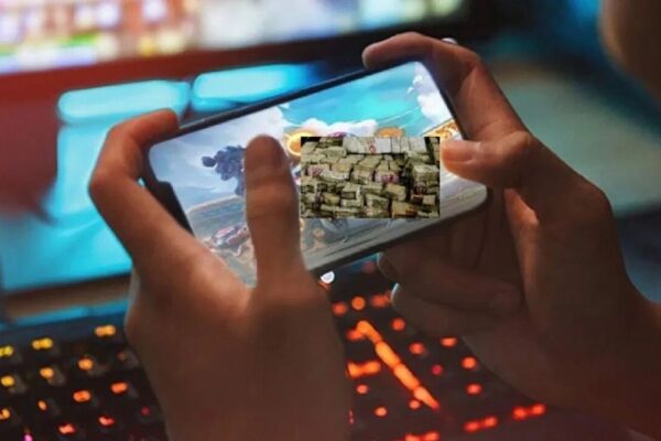 A young man in Odisha killed his entire family after being stopped from playing online games
