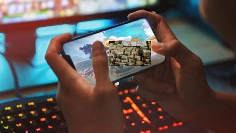 A young man in Odisha killed his entire family after being stopped from playing online games