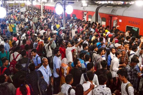 Bus and train bookings for Holi are already full