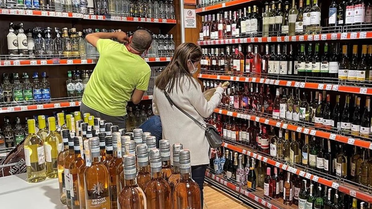 Liquor may become expensive in Uttarakhand from the new financial year