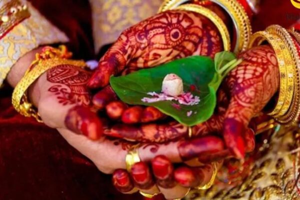 मुस्लिम युवक ने हिंदू लड़की से मंदिर में रचाई शादी, लव जिहाद पर मुकदमा Muslim youth married Hindu girl in temple in Dehradun