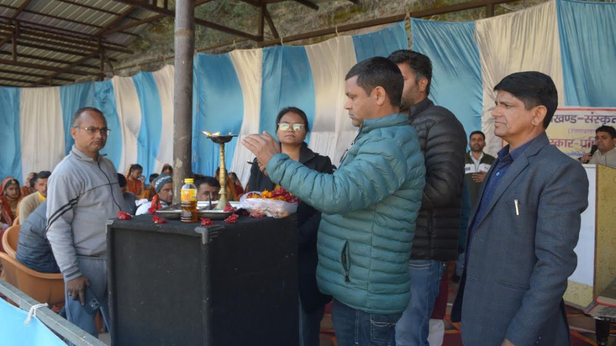 Sanskrit training workshop started in Jageshwar Dham
