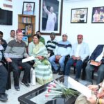 Van Panchayat Sarpanches of Uttarakhand met the Legislative Assembly Speaker