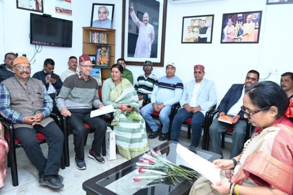 Uttarakhand News:वन पंचायतों को ग्राम प्रधानों के अधीन लाने का विरोध ,विस अध्यक्ष से मिले सरपंच Van Panchayat Sarpanches of Uttarakhand met the Legislative Assembly Speaker