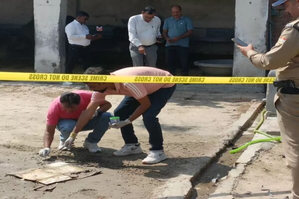 भीषण धमाके से दहला हरिद्वार, भारी मात्रा में विस्फोटक बरामद, एक संदिग्ध हिरासत में Massive explosion in Haridwar