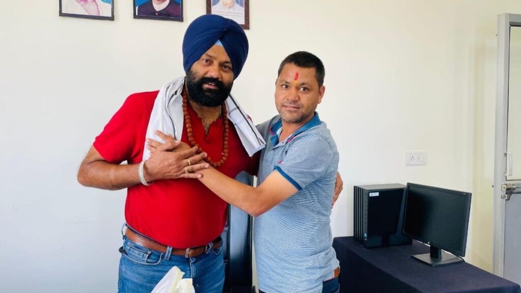स्थानांतरण पर दन्या एसओ को दी विदाई, जिले में कई थानाध्यक्ष इधर से उधर Danya police station in-charge Jaswinder Singh transferred