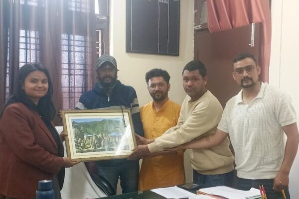 Bhanoli Tehsildar Barkha Jalal has been transferred to Bhikiyasain